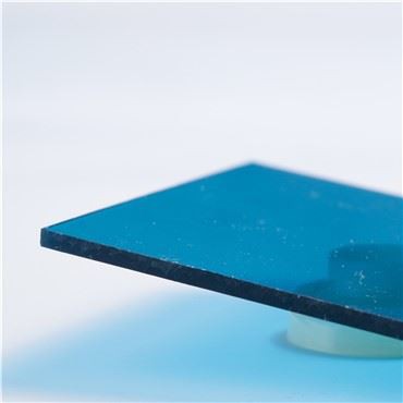 Прозрачен покрив от поликарбонат 48*96 инча